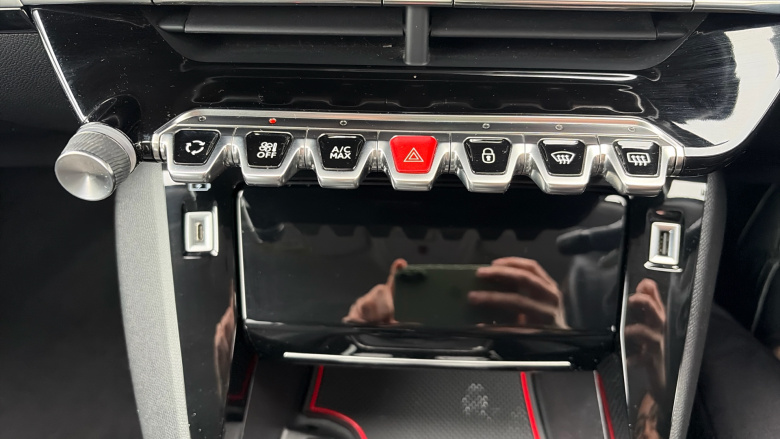 Peugeot 2008 1.2 PureTech Allure Premium 5dr Petrol Estate